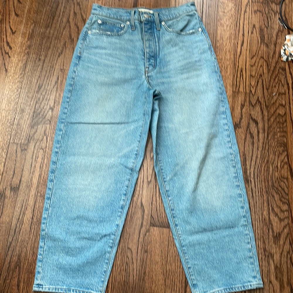 Button fly balloon Jean
